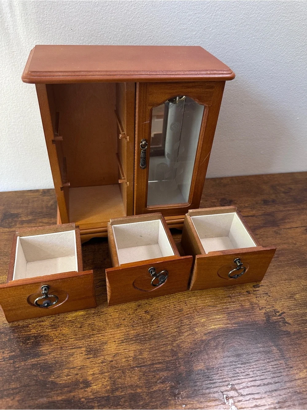 Vtg Wooden Jewelry Box Chest 3 Drawers Heart Etching Etched Glass Door Mirror